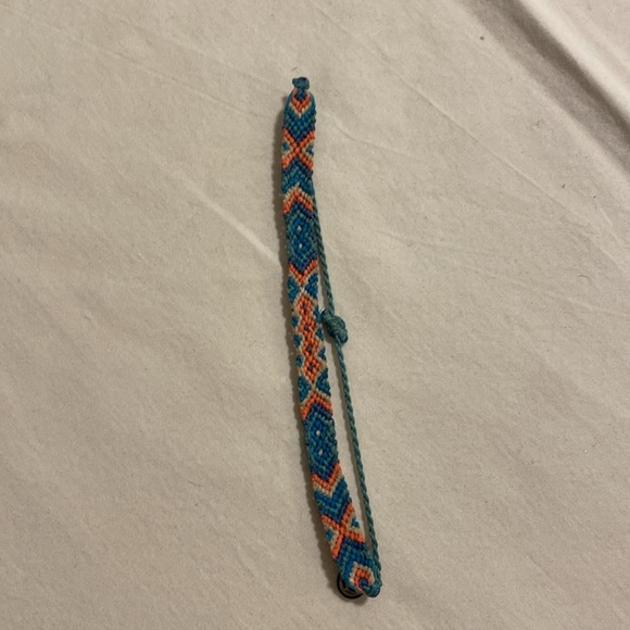 Pura vida anklet and 3 bracelets - Picture 2 of 9